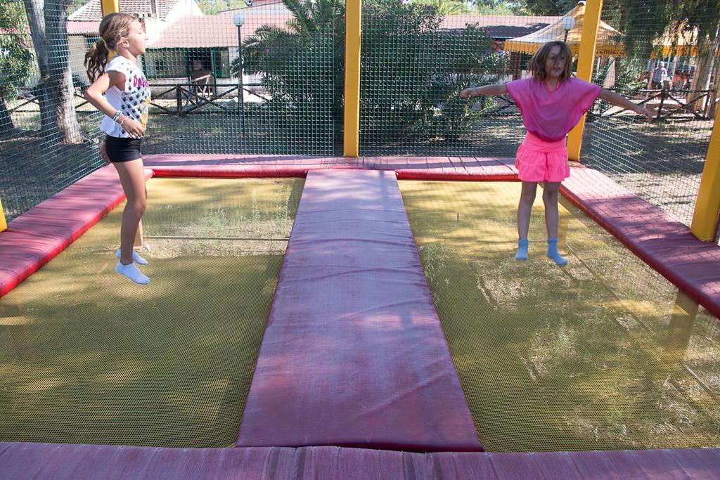 Villaggio Camping Uria 弗切瓦拉诺 外观 照片